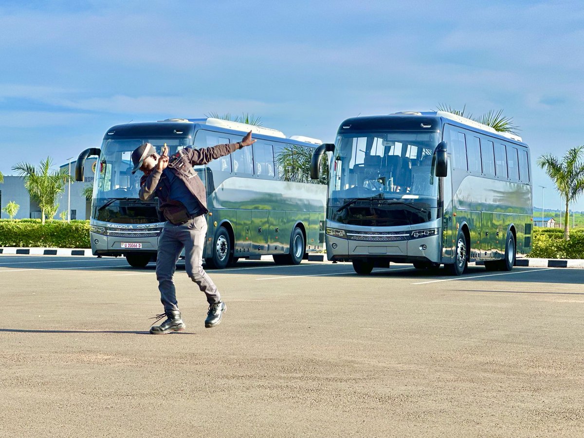 ruthdavoice's tweet photo. How โฆ@kosgabbydjโฉ receives the #KayoolaCoaches off the production line.
This ninja is in charge of the making of the six parts that make up the bus frame.
Proud of you Gabby โ
https://t.co/abKnGjqdIm