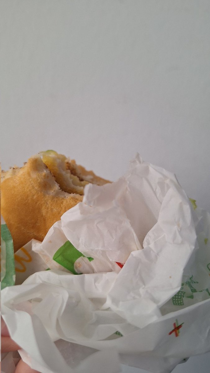 Running on 20 mins of sleep in the last 24 hours and I just ate the paper without realising...