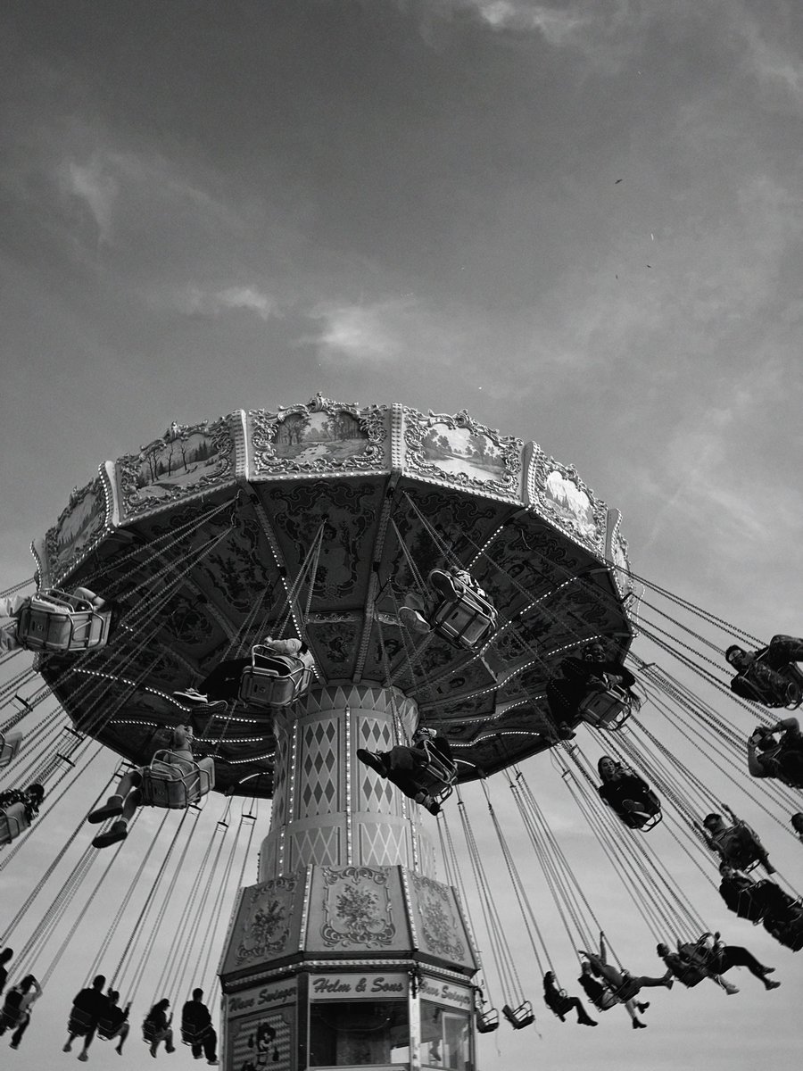 #shotoniphone black and white