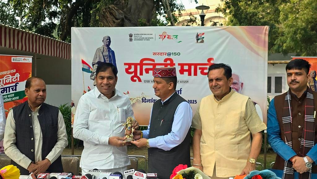 NykDelhi's tweet image. माननीय सांसद श्री योगेंद्र चंदोलिया जी द्वारा माई भारत, युवा मामले और खेल मंत्रालय द्वारा आगामी आयोजित होने वाली  सरदार पटेल@150 एकता दौड़ पर जानकारी देने हेतु  प्रेस कॉन्फ्रेंस का आयोजन किया गया। 
हमारा संकल्प- युवा शक्ति से राष्ट्र निर्माण
#Sardar150 #unityrun