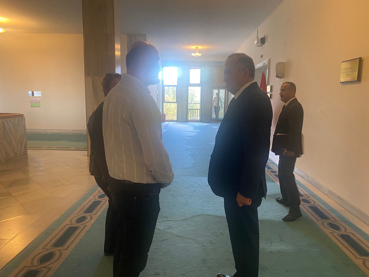 Bugün Meclis çatısı altında Staj Ve Çıraklık mağduriyetimizin çözüm noktasında görüştüğümüz MHP Grup Başkanvekili Sayın Erkan AKÇAY’a verdiği destekten dolayı teşekkür ederiz.

<a href="/mhp/">Mark H Pavlidis</a>
<a href="/erkanakcay45/">Erkan Akçay</a> 
<a href="/yasaryldrmMHP/">Yaşar Yıldırım</a> 

Sorunda Belli Çözümüde
#StajÇıraklıkSigortasıSgkBaşlangıcıOlsun