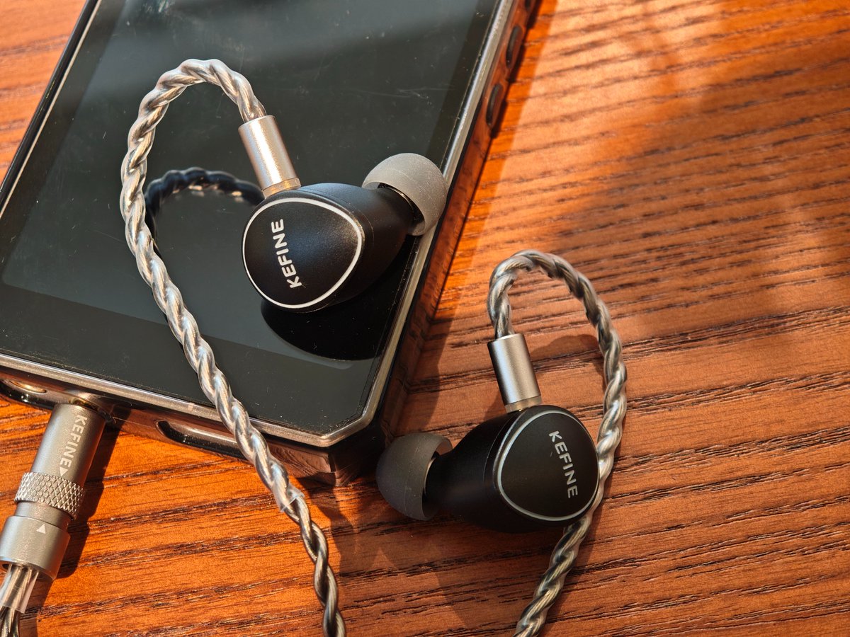 🎶Kefine Quatio delivers a warm, lush, and musical sound, creating a truly immersive sonic experience.

#Kefine #Quatio #hifi #IEM #audiophile