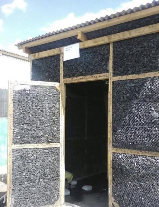 A charcoal cooler works based on a simple but effective scientific principle, evaporative cooling. 

It uses charcoal, water and airflow to lower the temperature inside, helping preserve vegetables, fruits or milk without electricity.