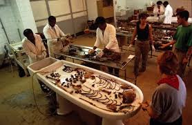 Forensicprophet's tweet image. A thread that binds parameters such as sex,age,race and stature is human osteology/forensic Osteology. Bones and teeth of the skeleton resist putrefaction or decay hence they are a cornerstone for the determination of individual existence.#ForensicHumanIdentification
