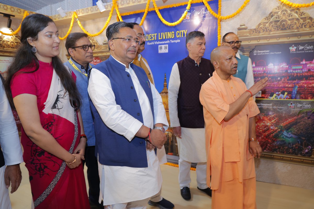 Bharat Parv 2025, held from 1st to 15th November at the Statue of Unity, Ekta Nagar, Gujarat, commemorated the 150th birth anniversary of Sardar Vallabhbhai Patel, the Iron Man of India. Uttar Pradesh Tourism participated in the event, marking its presence and showcasing the