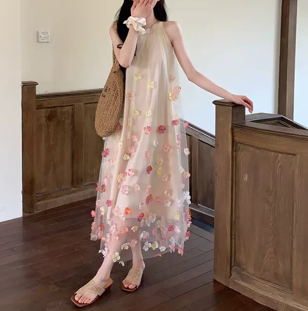 ruparipi_'s tweet photo. Dress with fairy vibes 🕊️ https://t.co/8rQSnIkRWH