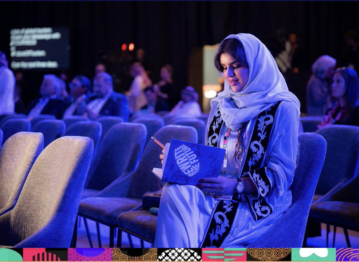 SaraAlfrayan's tweet image. ملخص القوة من منتدى TOURISE 🎯!

بمركز الملك عبدالعزيز.. تمت &quot;إعادة رسم مستقبل السياحة العالمية&quot;.
حضور قادة من +80 دولة.. استثمارات بـ 113 مليار دولار.. أجندة تركز على الـ AI والنمو المستدام..

#TOURISE #السياحة_السعودية #رؤية_2030