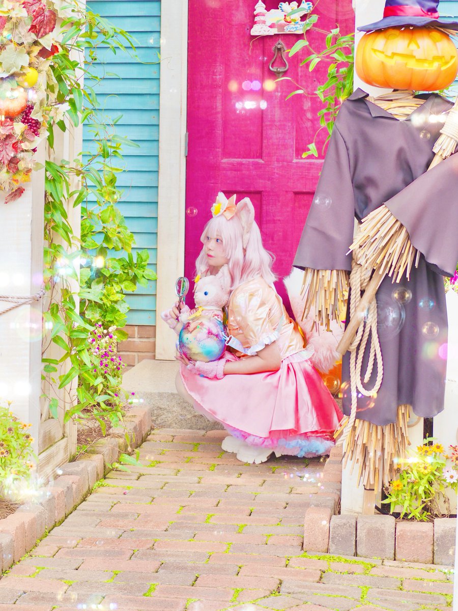 ri_nyan___'s tweet photo. 𝑳𝒊𝒏𝒂 𝑩𝒆𝒍𝒍 🔍💗🦊

このふわふわ飛んでいるものはなんだろう？𓏸𓈒𓂃🫧

#Dハロ仮装2025
#Dハロ仮装者さんと繋がりたい https://t.co/njr0vvIq7q