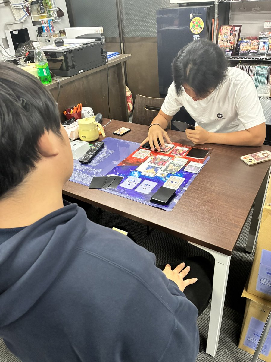 ryu_pw's tweet image. そして本日は新商品のテストプレイ中。
皆これが“バトル”カードなん忘れてるやろ。
12/7 エクスカリバーより発売予定。

#大阪プロレス
