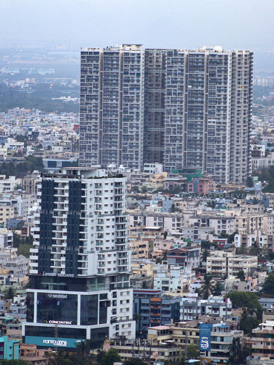 AndhraNexus's tweet image. 🚨 AP govt launched BPS 2025 giving a final chance to legalise unauthorised and deviated buildings built between Jan 1 1985 and Aug 31 2025.
#AndhraPradesh #UrbanDevelopment