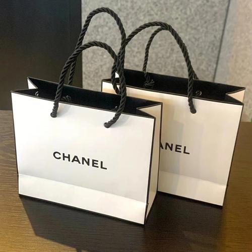 lmsptfdhg's tweet image. A little treat for myself. 🖤✨