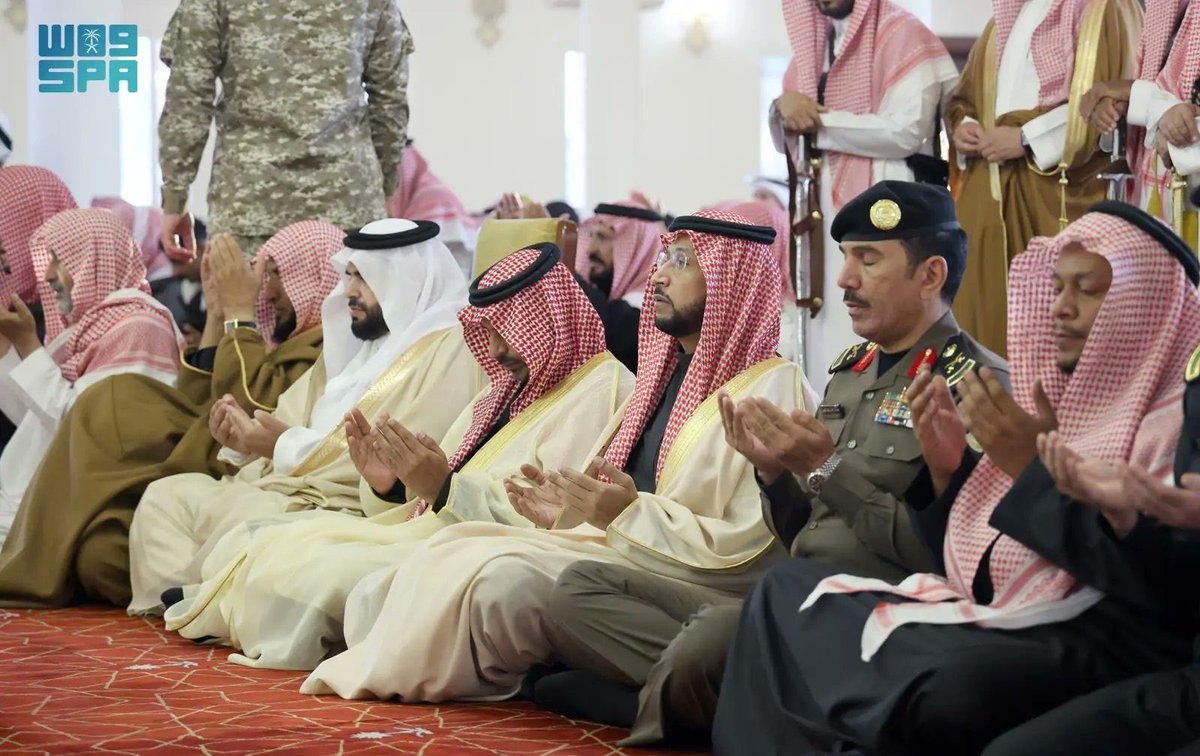 محبو الأمير خالد بن سطام بن سعود بن عبدالعزيز tweet media