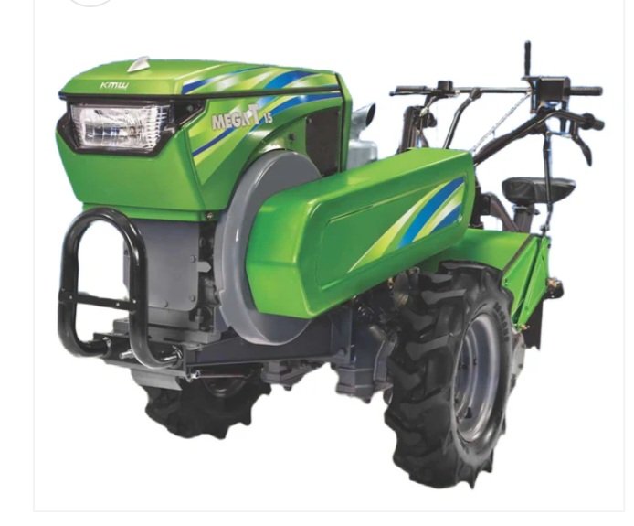 If you are in diaspora planning to retire kumusha ( kuZaka) , this is a must have 3 course combo.  Ka $3k for each wava bhoo. Bit by bit zvako #UrikutoChembera 🇿🇼🇿🇼🇿🇼🚶‍♂️🚶‍♂️🚶‍♂️