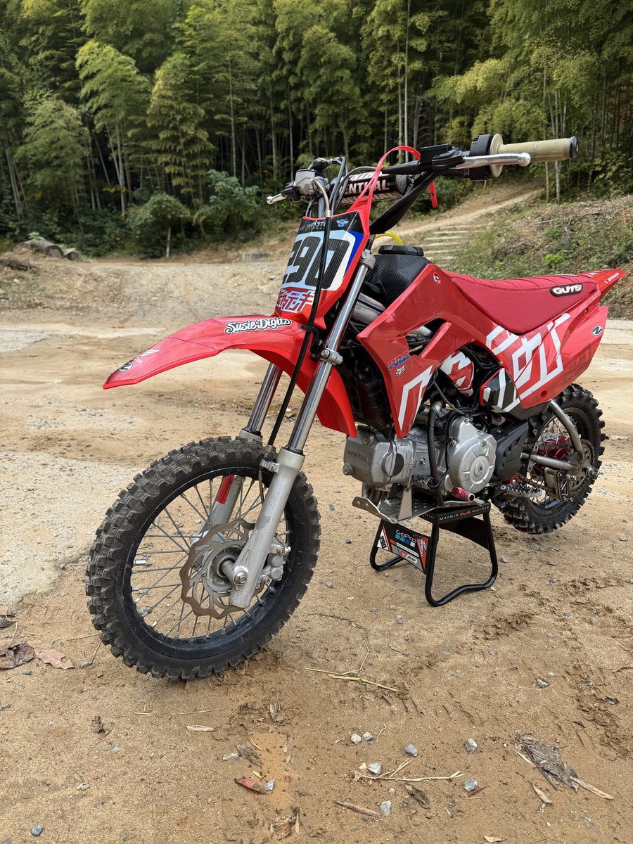 823masato's tweet photo. CRF110R フロントディスク化　成功🙋🏻w
#CRF110F
#CRF110R https://t.co/3wFusLQj9f