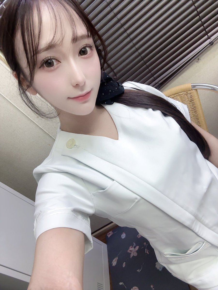 kanayanennn's tweet image. ジェラピケのナース服に変わって気分るんるん👶🏻
大学の時はジェラピケで働いてて家でも仕事でもジェラピケ着てたなぁむしろ通勤だけ私服だった😂