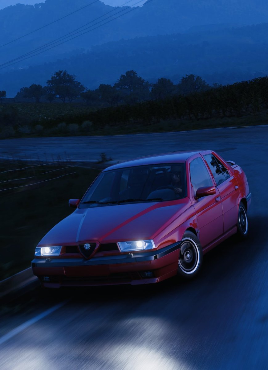 VP_Vehicle_TE's tweet image. #FH5JP #ForzaHorizon5 #VirtualPhotography 
Alfa Romeo 155

Despite its appearance, it delivers a hardcore performance!

I&apos;d really want a V6 if possible!!