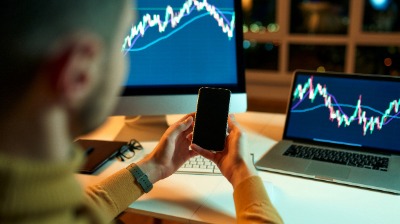 hankyungmedia's tweet image. 너도나도 주식 &apos;빚투&apos;
기타대출 4년3개월만에 최대 폭 증가
#주식 #빚투 #기타대출
hankyung.com/article/202511…