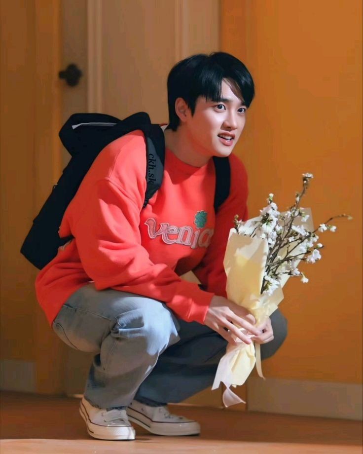 zivellyy's tweet photo. fangirling☝🏻 nonton video nyanyi atau video lucu idola akuu, ngehype idola, atau sekedar bahas idola ke temen yang ngestan jugaa. stan kenriz dan kyungsoo sangat membuat hari-hari ku happy dan bikin full energi lagi kalo capek habis kuliah🌷🧚🏻‍♀️ https://t.co/udMN0ptdt9