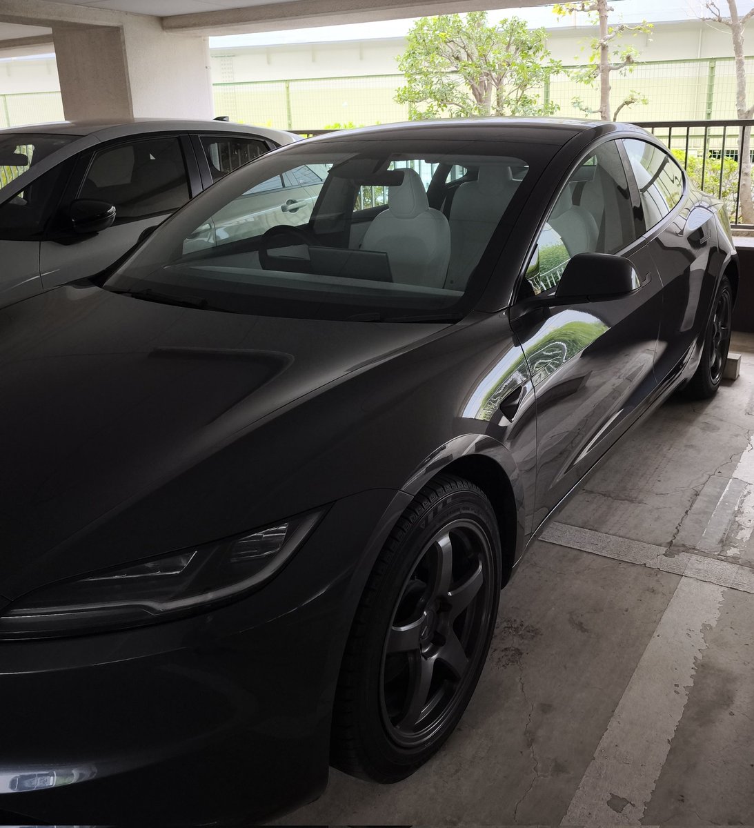 スタッドレスタイヤへの交換完了。来週札幌へ。