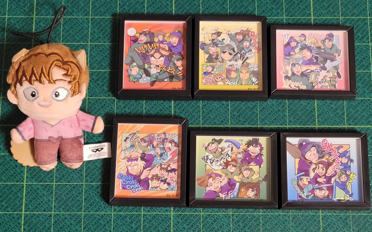 そして開封したら思いの外しっかりしてて自分的高評価なフレームマグネット！
下3つは譲渡出そうと思うけどお譲り先無くてもこれはこれでいいかも。
※隣の🐱ほわ伊さんはサイズ比較用