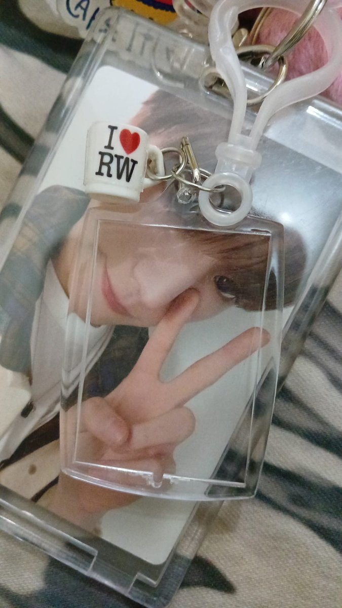 hazeliann 🎠 tweet media