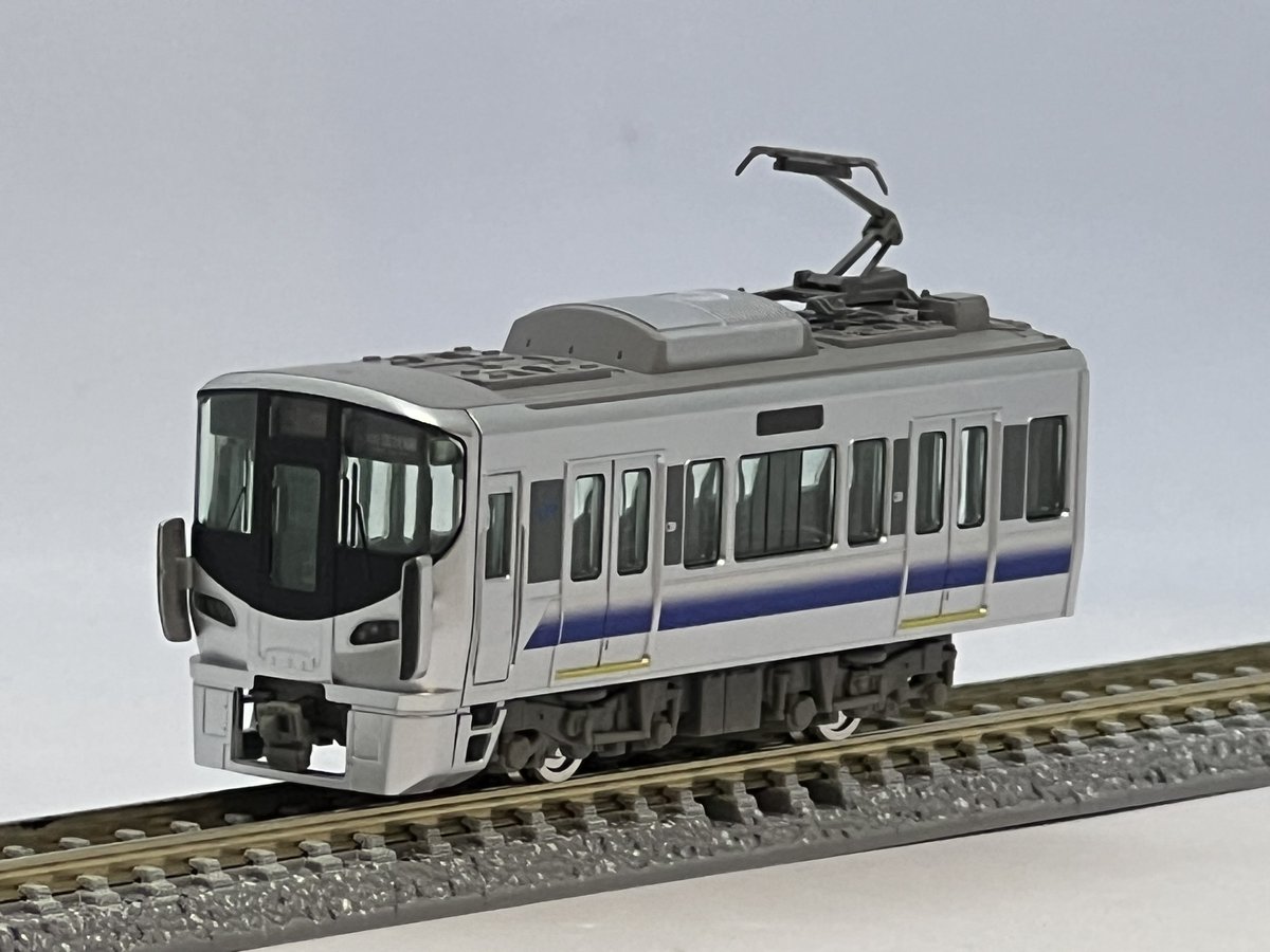 小哲どん 鉄コレポケット組みました。なかなかによくできてますね。印刷も細かく