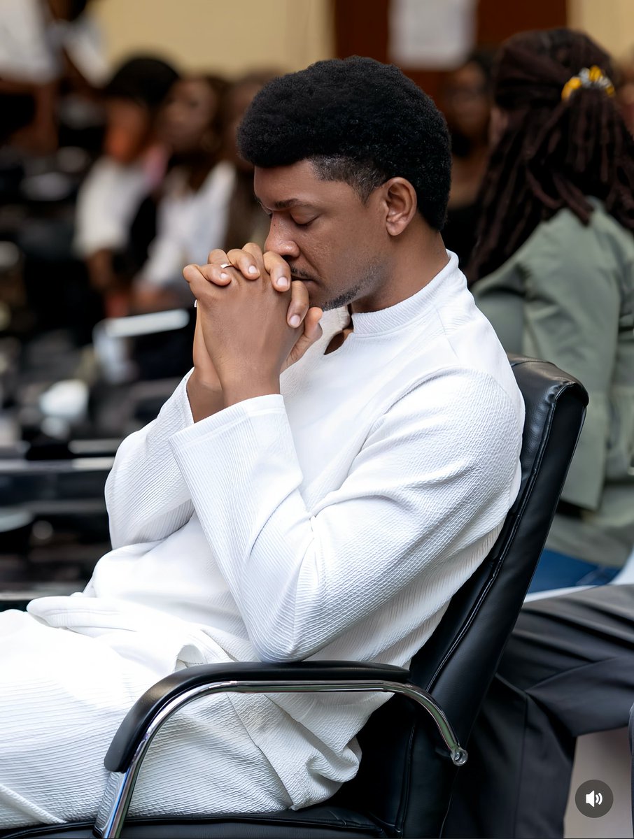 STEVE CROWN tweet media