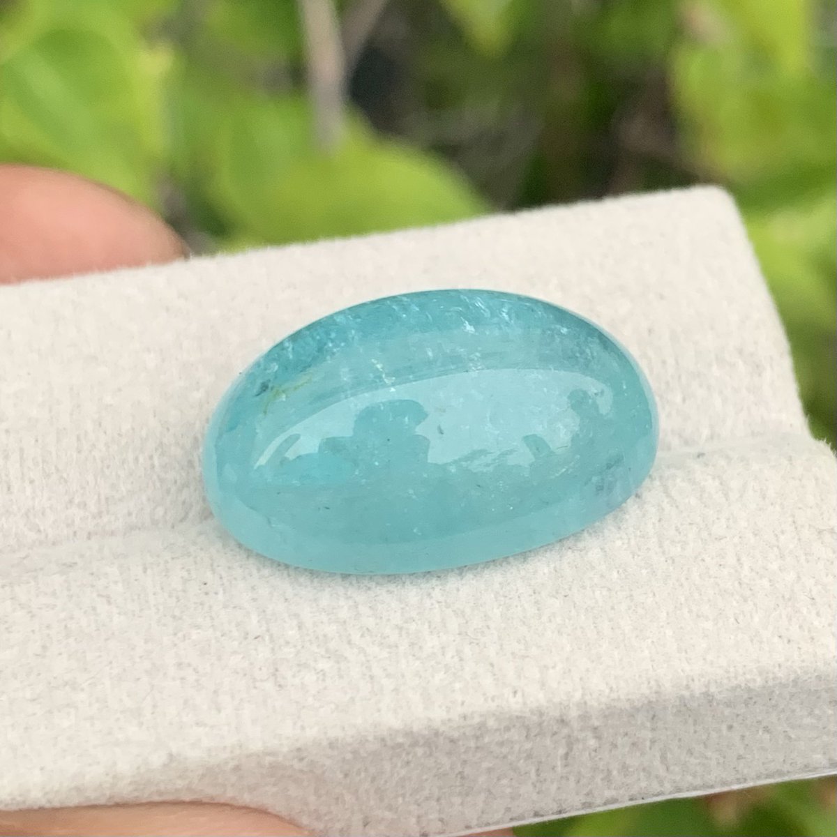 27+ Natural Paraiba Tourmaline Cabochon 
For pendant 

Dm for price 

+66 827420210

#paraiba 
#paraibatoumaline
#gemstone
#naturalgrmstone
#bangkokgem
#thailand #rarecollector