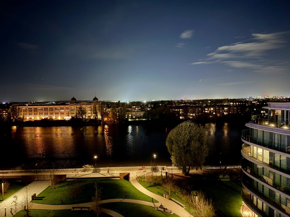 awmackenzie's tweet image. Amazing new R&amp;amp;D space at @arcgroup_io in west London, which I visited last night for the @FoundSciTech event on delivering the life science sector plan.  Fantastic discussion on action the UK should take to turbo charge our life science ecosystem. (And take a look at the view…