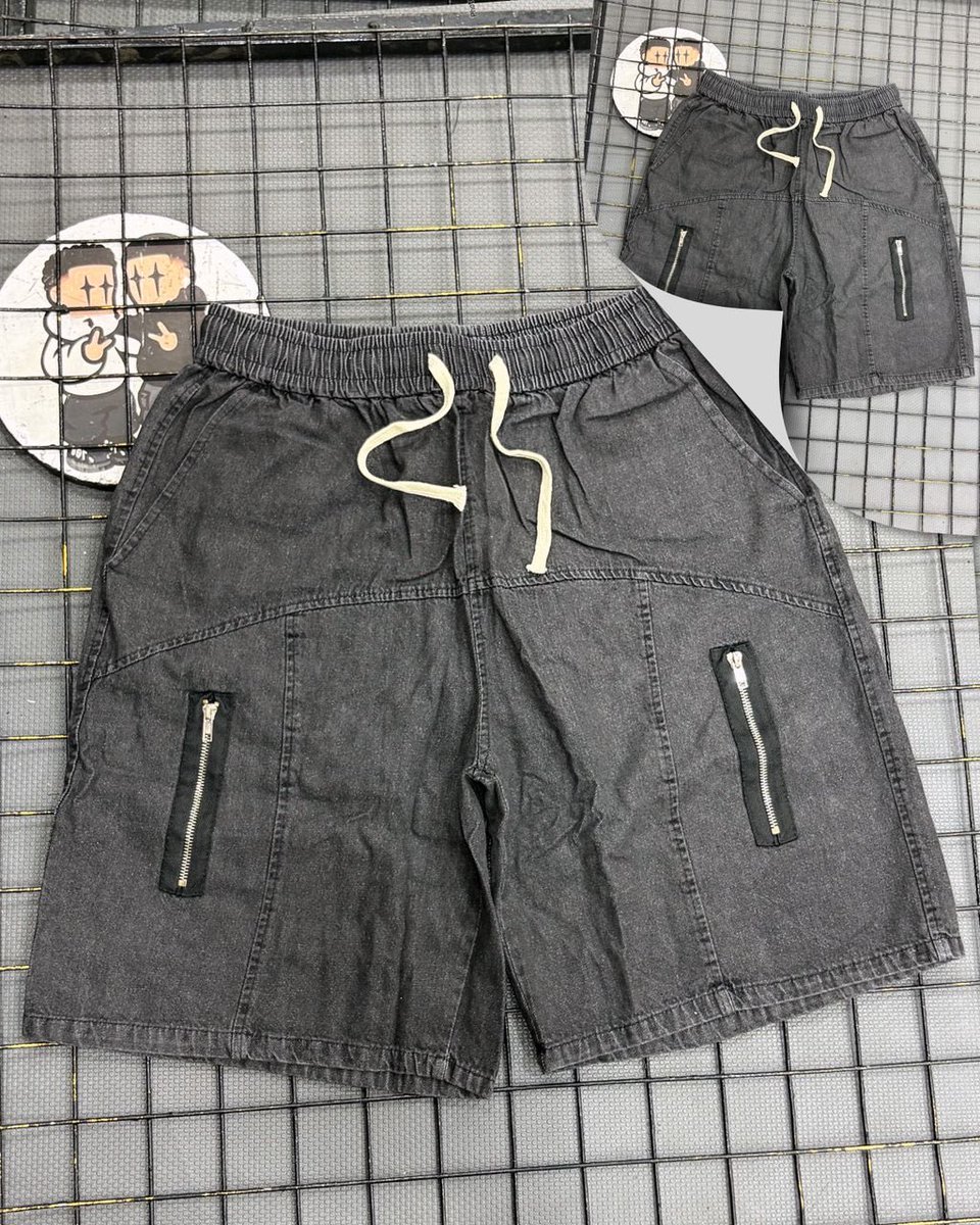 Size:L-3XL

Price: 15,500

Nationwide delivery 🚚