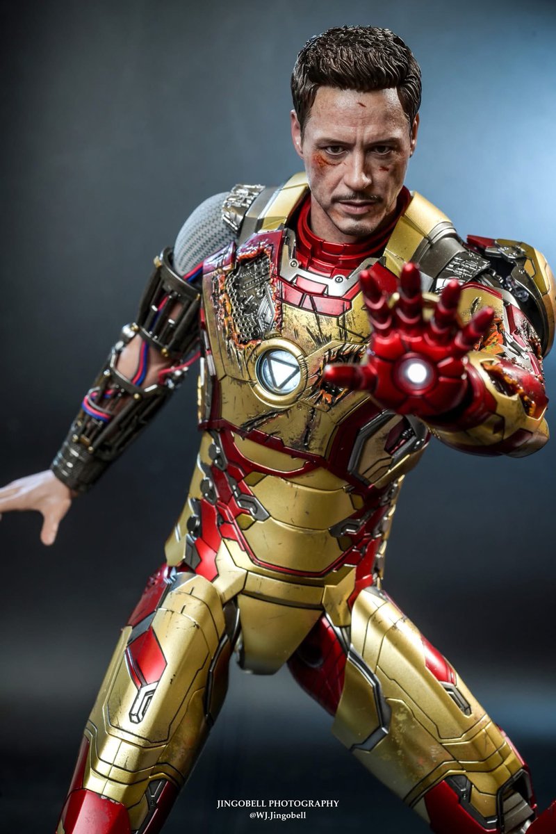 6thscale_KaWu's tweet image. Official blogger photos of Hot Toys Iron Man 3 - Iron Man Mark XLII (2.0)

Part 2

#IronMan #MarkXLII #IronMan3 #MarvelStudios #Marvel #HotToysCollectibles #SixthScale #TonyStark #RobertDowneyJr
