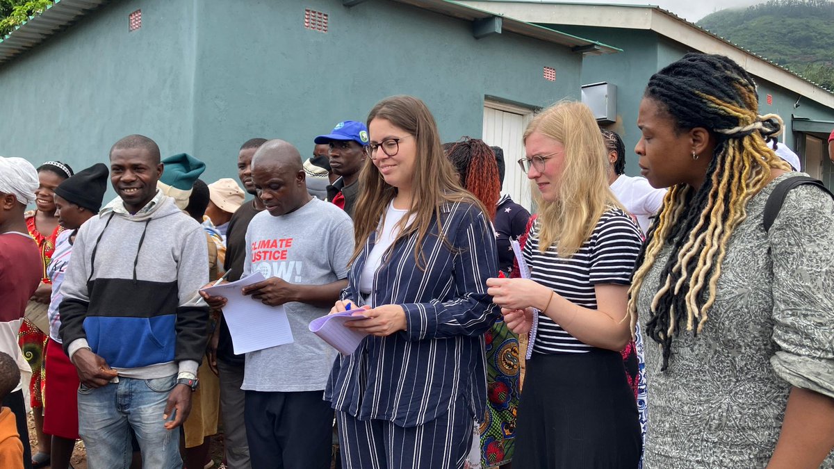 ActionAidZim's tweet image. We visited Chimanimani, Chipinge &amp;amp; Harare (3‑7 Nov 2025) with AADK visitors Teresa Leczano Hermoso &amp;amp; Adinde Huzenga. @greengovzw1  SPA 2 (2022‑2026, DANIDA-funded) is empowering young women post‑Idai—leadership, agro‑ecology, food security &amp;amp; Green Villages. #ClimateJustice