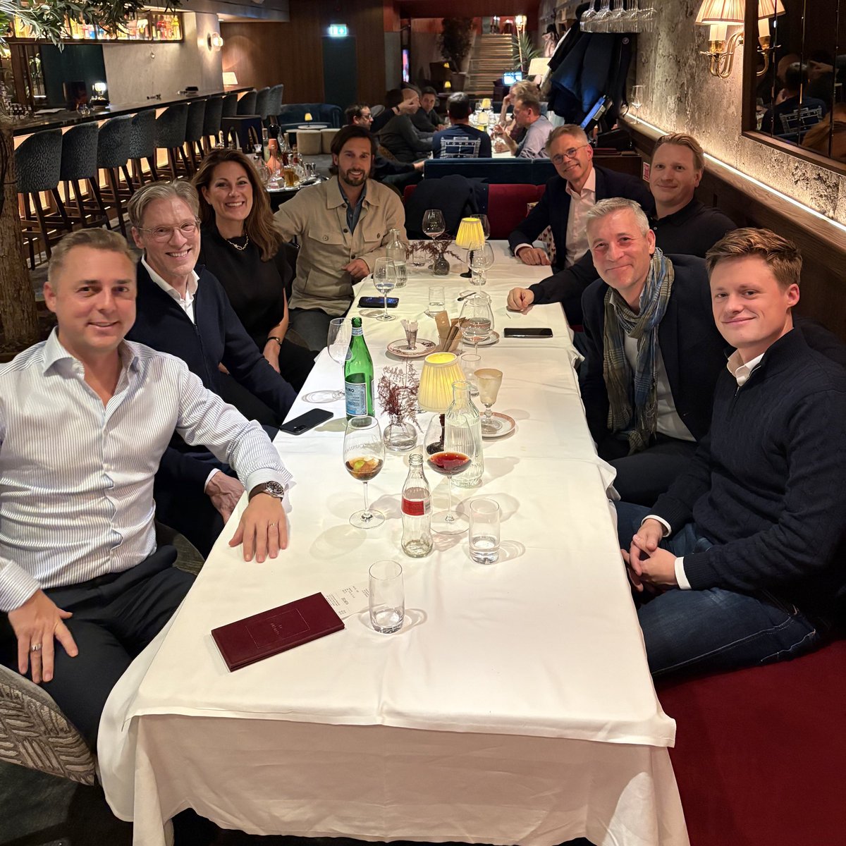 Avtackningsmiddag för SAVRs tidigare styrelse. Ett gäng legender man har mycket att tacka för våra första 9 år!🌟