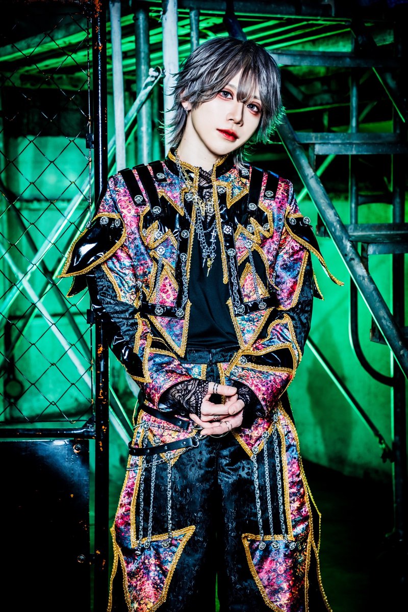 dot_Roach_'s tweet photo. ◢◤ ◢◤ ◢◤ ◢◤ ◢◤ ◢◤ ◢◤

                 個人アー写解禁

                        白色：叶
            @kanau_dotRoach

          RP + ♡ ＝1000達成で
          5人目個人アー写解禁🗝️

◢◤ ◢◤ ◢◤ ◢◤ ◢◤ ◢◤ ◢◤ https://t.co/rqH926xH0p
