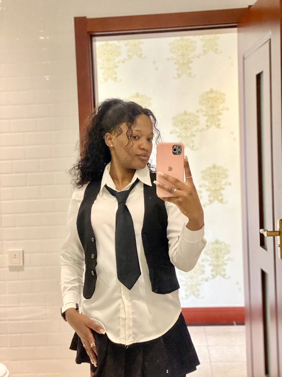 Just alot of them couldn’t choose one😒