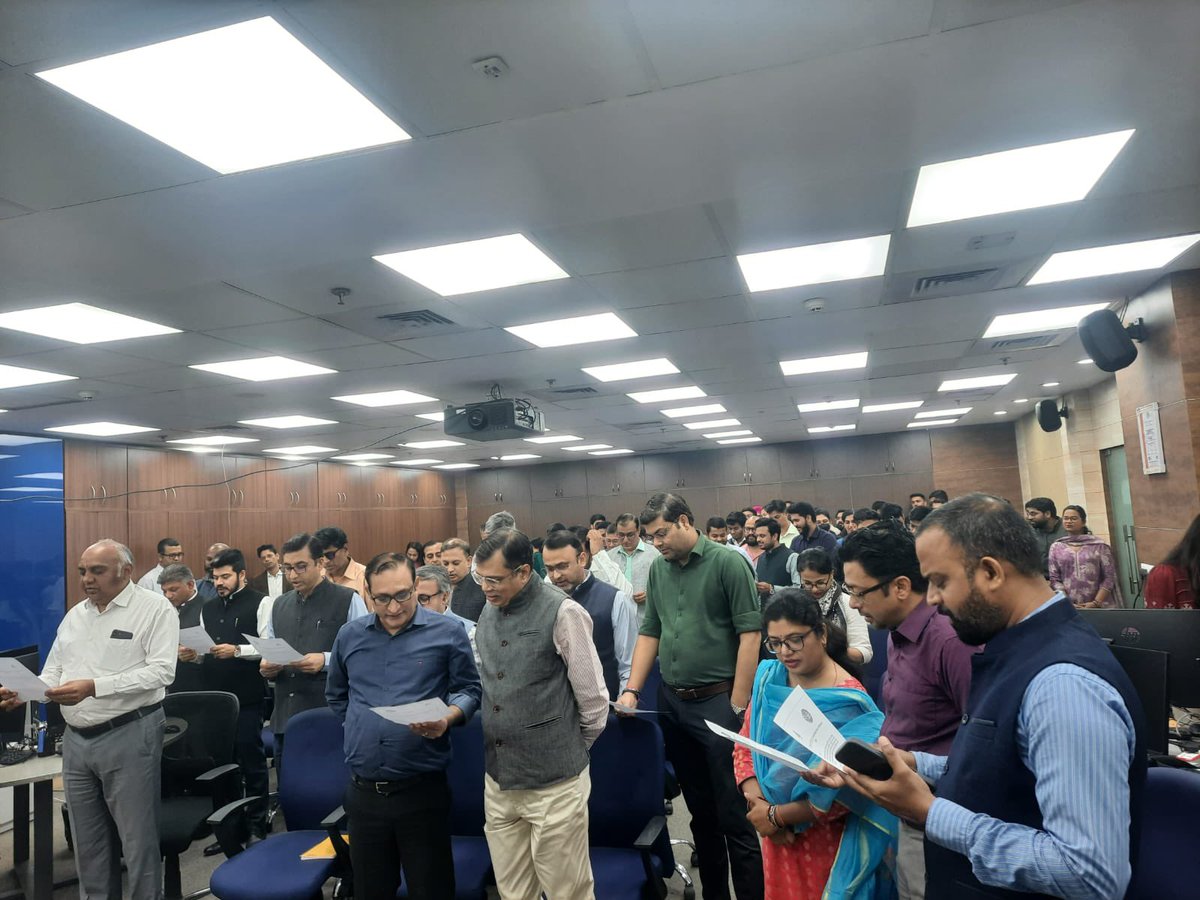 <a href="/IIFCL/">India Infrastructure Finance Company Ltd. (IIFCL)</a> employees took the #NashaMuktBharatAbhiyaan pledge, administered by Sh. Palash Srivastava, MD, IIFCL.
This initiative by the GoI seeks to raise awareness and promote a drug-free society.Together, let us work towards building a healthier and addiction-free India.