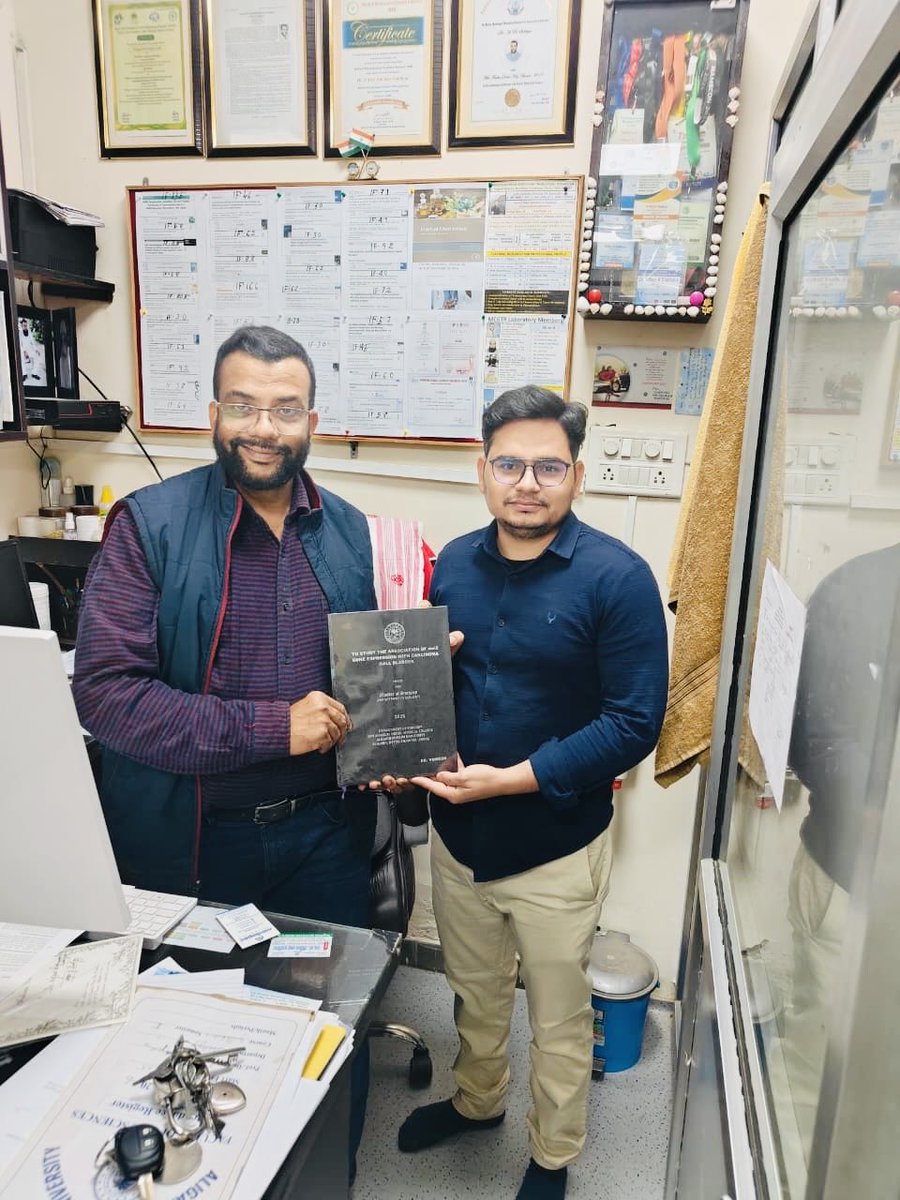 hrsiddique's tweet photo. Dr. Yogesh, formerly a member of my lab, has successfully submitted his MS theses. I extend my best wishes to him for future professional pursuits. I hope he will be a great, poor friendly surgeon. https://t.co/kRwjVFLIQJ