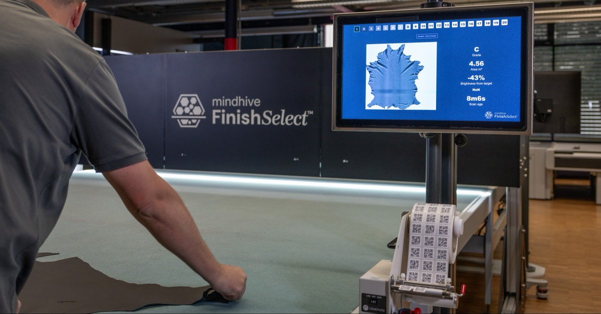 ZundCutter's tweet image. Upgrade your leather production: Dectura delivers AI-powered defect detection + smart nesting + precision cutting. Quality, yield &amp;amp; efficiency unlocked. 👉 bit.ly/3LwytXw 
#LeatherTech #Manufacturing #leatherprocessing #zundcutter #digitalcutting