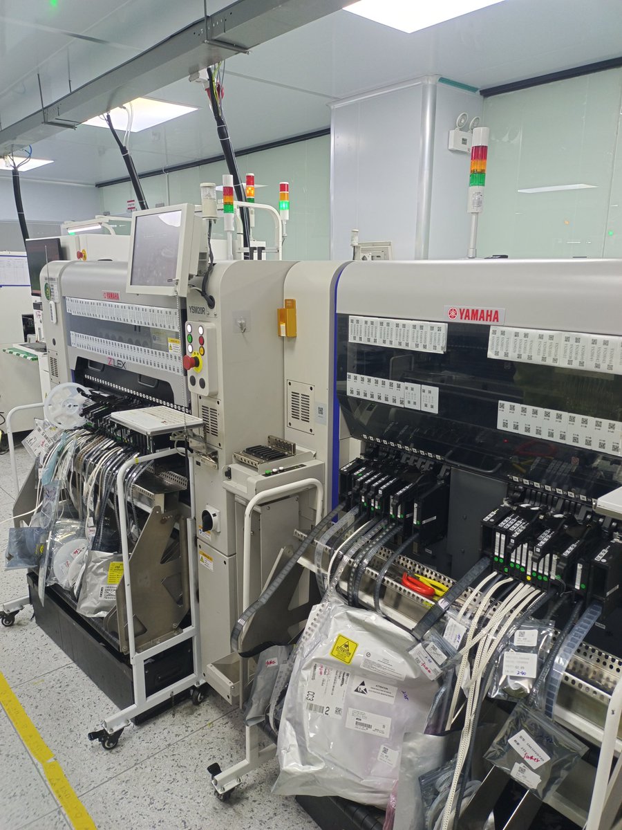 3Apcba's tweet image. It is precisely this tireless precision equipment that breathes the initial ‘soul’ into the smartphones, computers, and automobiles we use every day.
#smt #pcbfactory #electronic #equipment #pcba