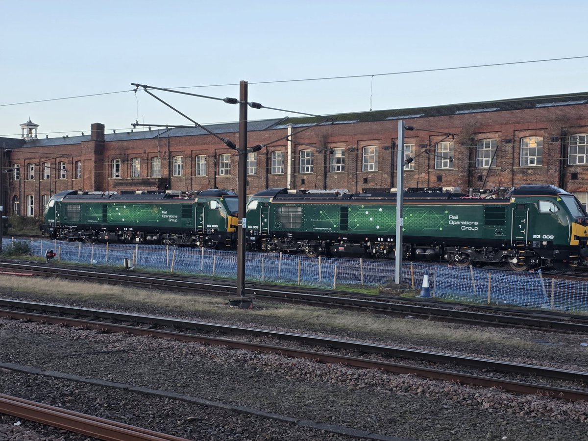 M_W_Smith's tweet image. 13-11-25 07:40 #Doncaster #Class99 West Yard