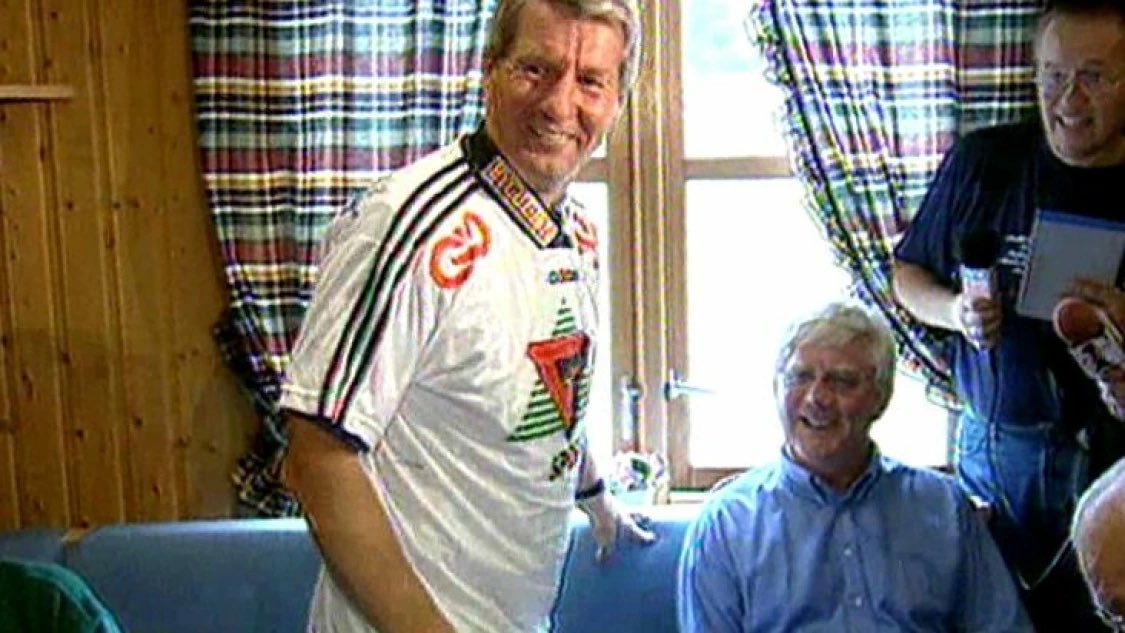 KLabann's tweet image. For alle som er glade i Godset er det selvfølgelig ikke noen overraskelse at Jagland har vært kompis med Epstein.