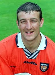 BFC_ExPlayers's tweet photo. Happy 57th Birthday today to former Pool midfielder & top man ... local lad .... Phil Clarkson
Hope you have a great day Phil !
ππππ»β½οΈπ₯
πβ³οΈποΈββοΈ
#TheGhost
#GreatBackhealedGoal
#Clarky
#LovesThePool https://t.co/ksWPgW8QIL