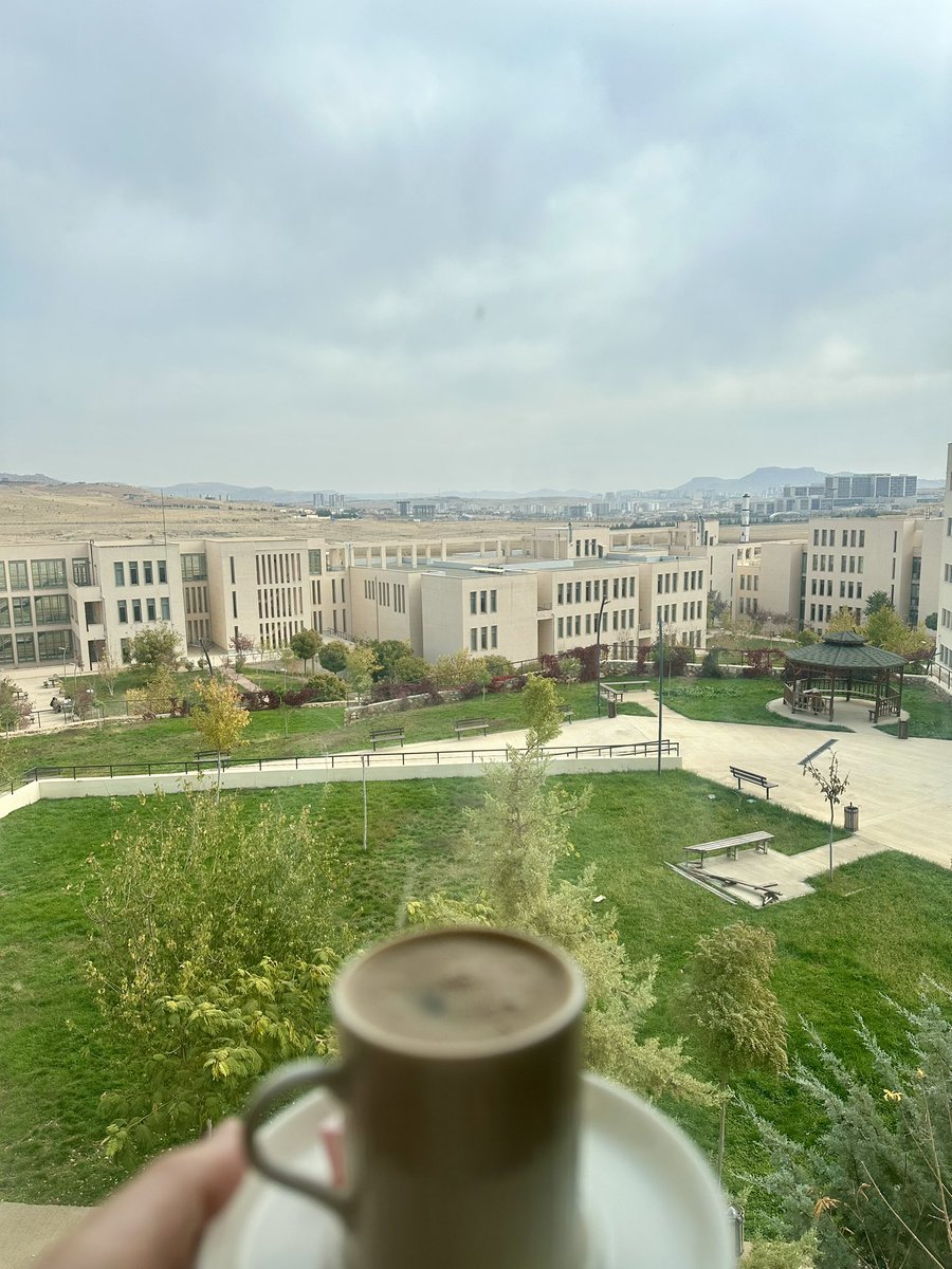 “Öyle güzelsin ki, 
Kuş koysunlar yoluna” 

       N. Marmara 

<a href="/mardinartuklu/">Mardin Artuklu Üniversitesi</a> <a href="/ArtukluEdbFklts/">MAÜ Edebiyat Fakültesi</a>