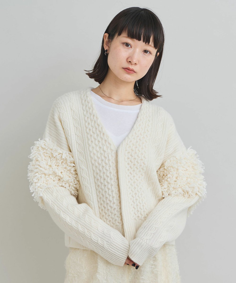 かくにん(*◔‿◔*).。.:*☆ iki NEW ボリュームたっぷりのループフリンジが特徴のアラン編みの