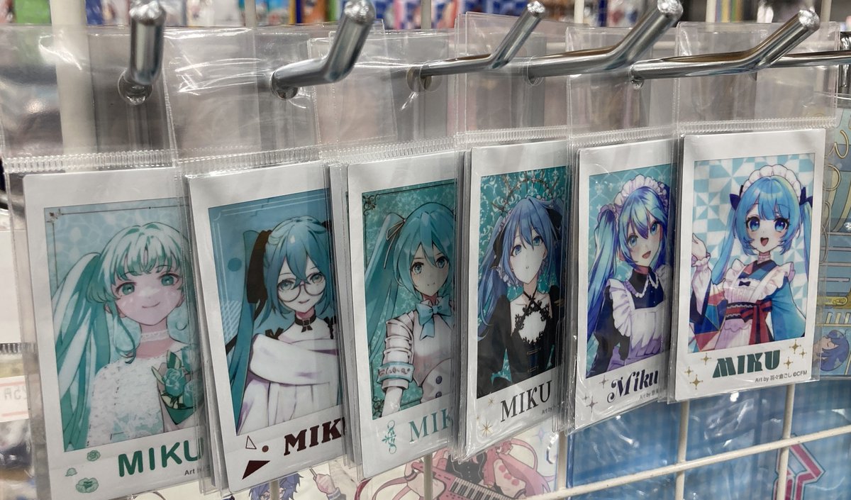 グッズ入荷情報】 『初音ミクシリーズ』 ・チェキプリント ・オーロラ