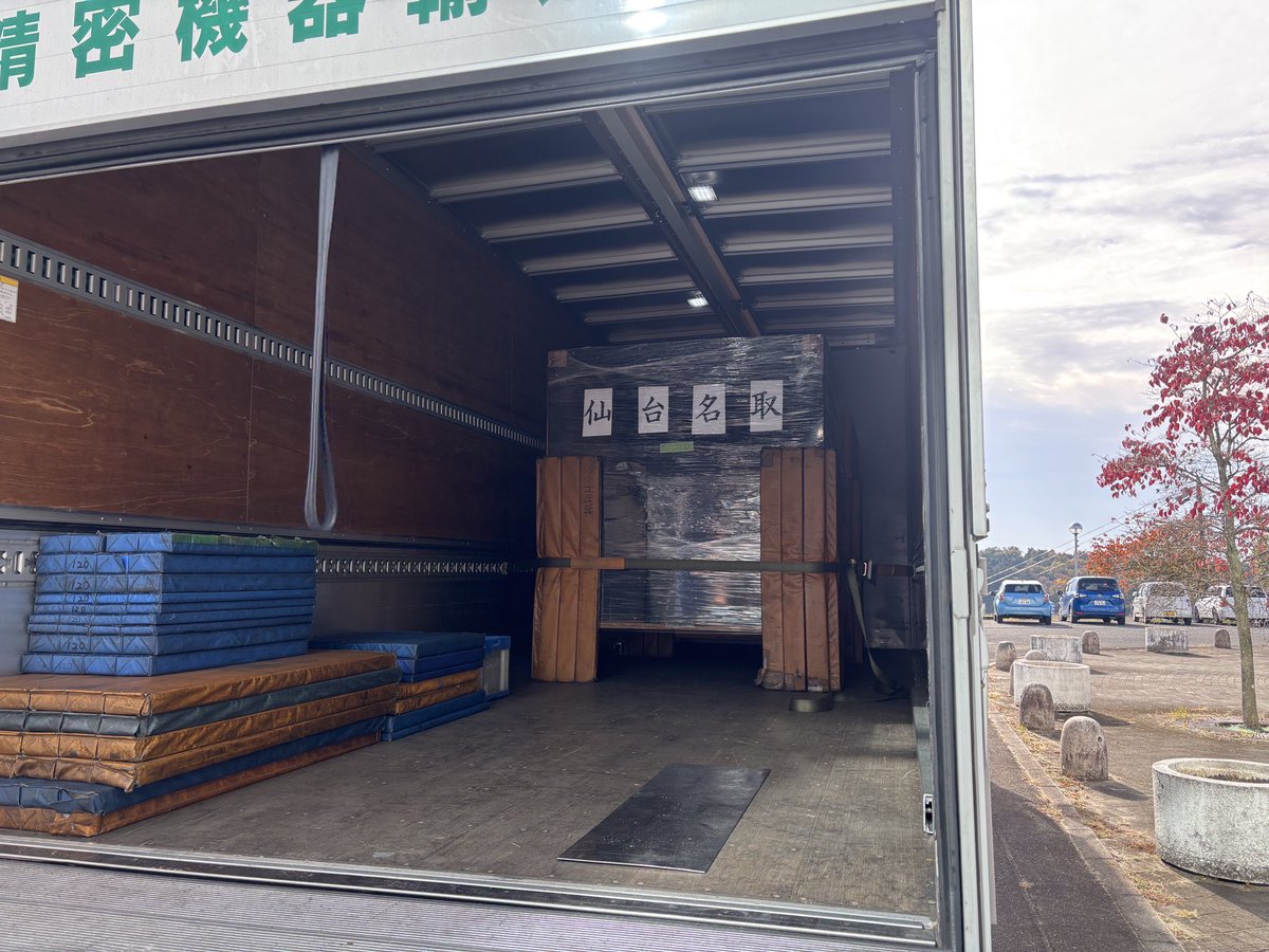 snct_lab's tweet photo. 仙台高専名取のロボット発送しました!
全国でも頑張ります！ https://t.co/45jxvN3OuE