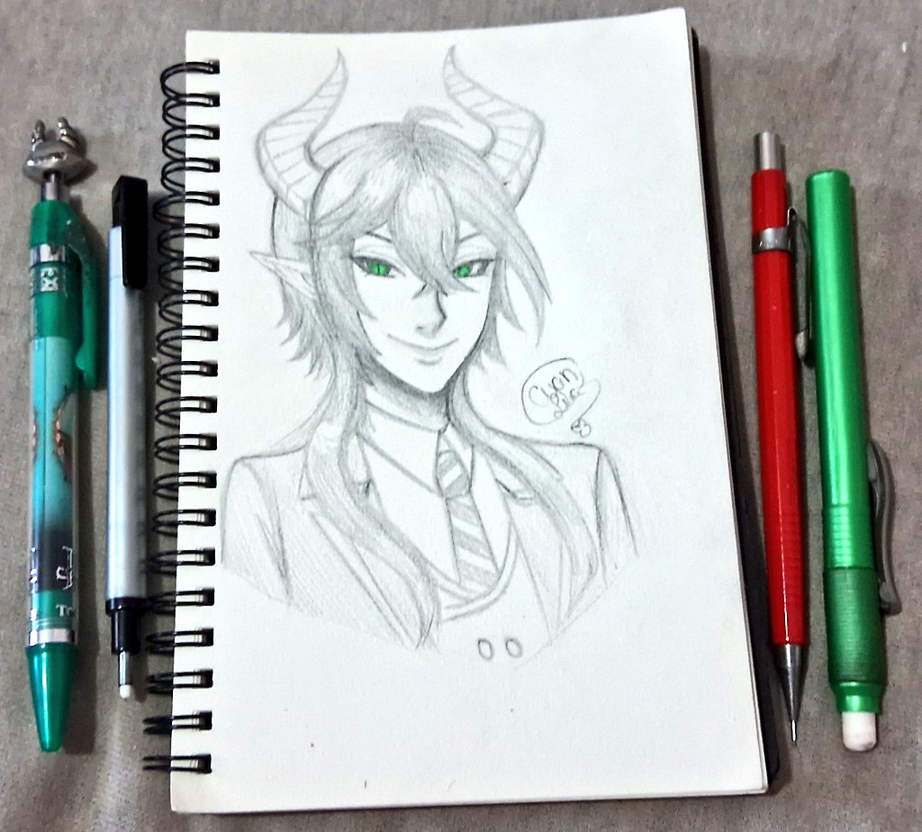 Trying to do "everyday a sketch" with Malleus so I can see my evolution ✍️

Day 1

#twstfanart #sketch #twistedwonderland