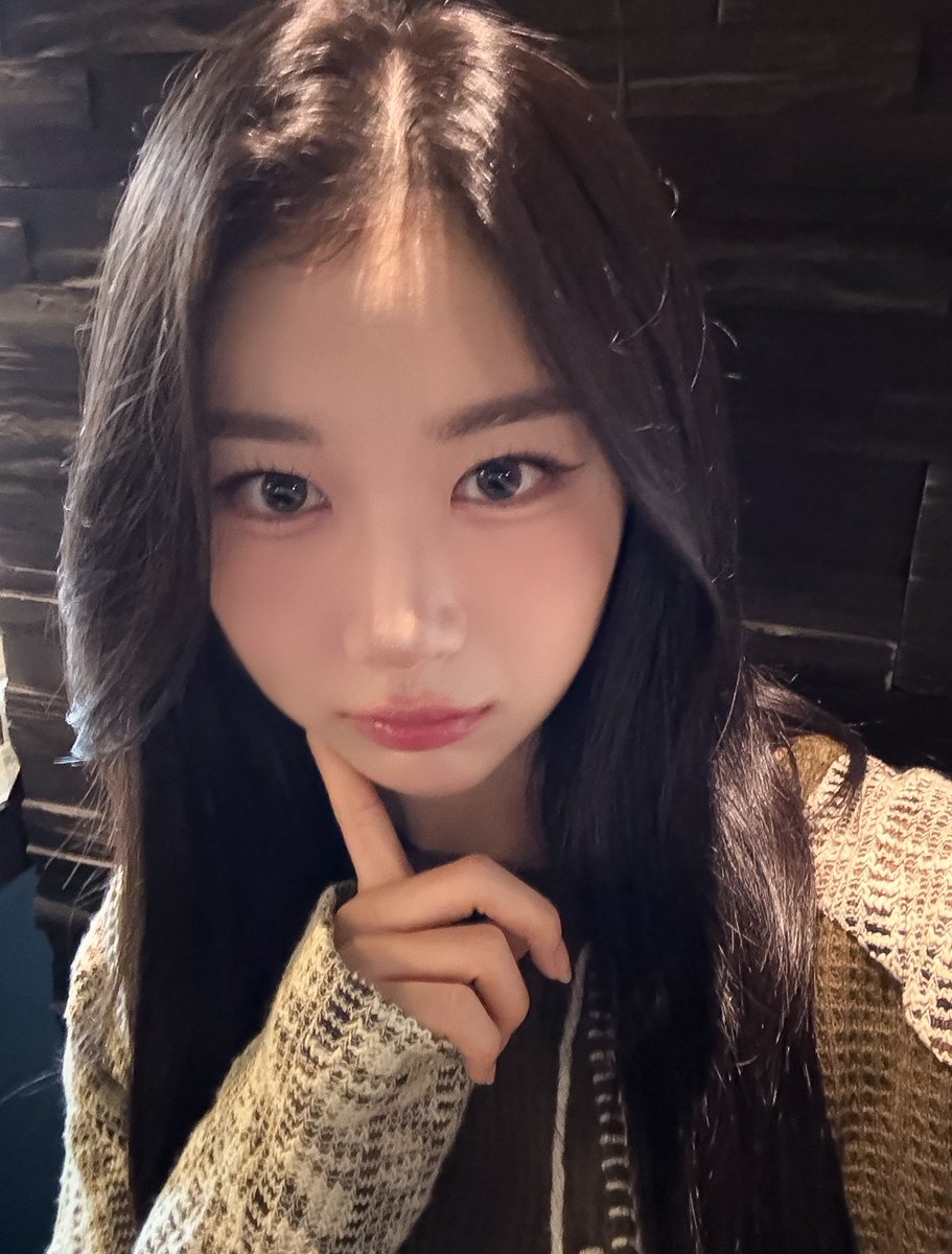 우리가 만난지 벌써 3년이 되었는데 앞으로도 행복한 추억만 만들자 웨이브!! 뜨리플에뚜 사랑해 #tripleS #트리플에스 #トリプルS  #トリプルエス #トエス #Kaede #카에데 #カエデ