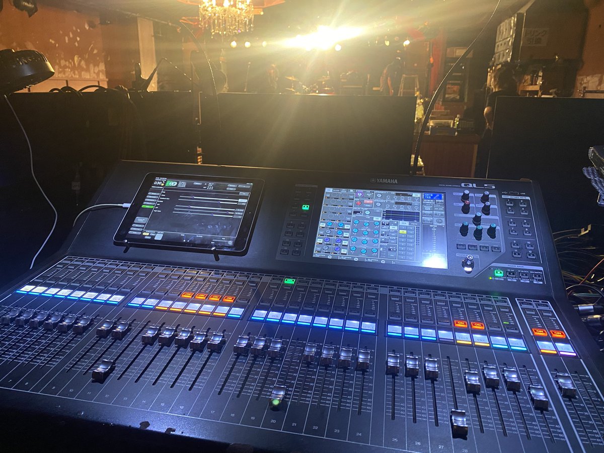 【今日の現場】
20251113♢MONOEYES
『MONOEYES 10th Anniversary -Running Through the Fire Tour 2025-』
.at那覇,桜坂セントラル♪

#2025-152