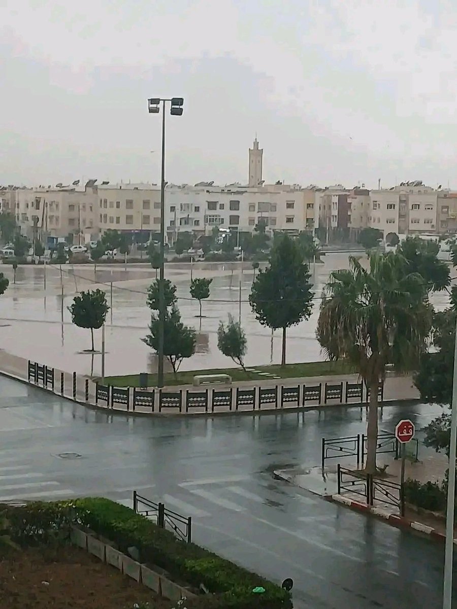 أمطار الخير بمدينة أكادير 😍